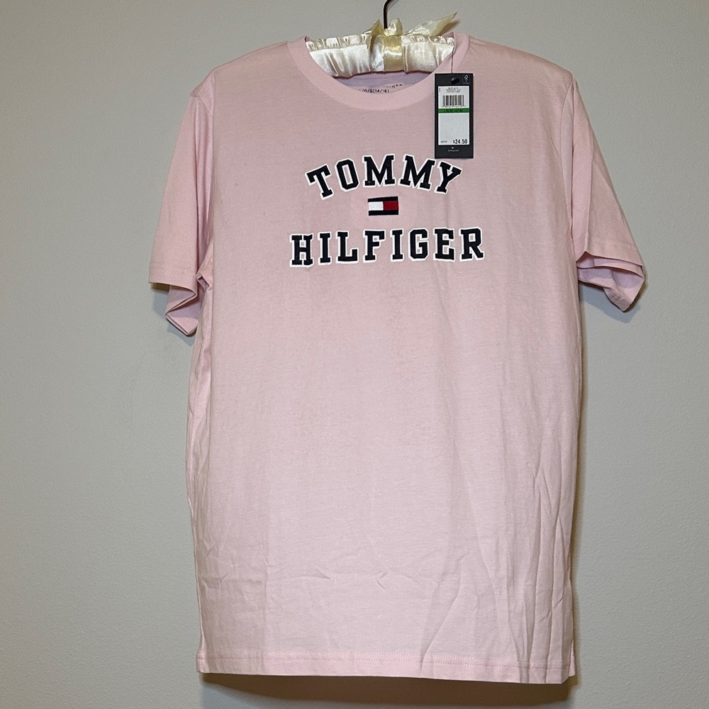 NWT Tommy Hilfiger Light Pink Logo Tee